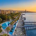 Seafront 1bdr, Panoramic Views, Marina