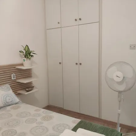 Apartment Seafront 1bdr, Panoramic Views, Marina *