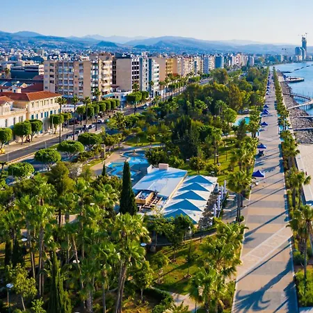 Seafront 1bdr, Panoramic Views, Marina Limassol