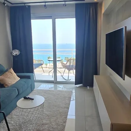 Seafront 1bdr, Panoramic Views, Marina